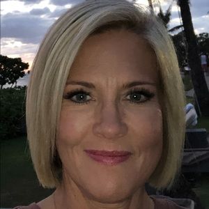 Meet your Posher, Wendy